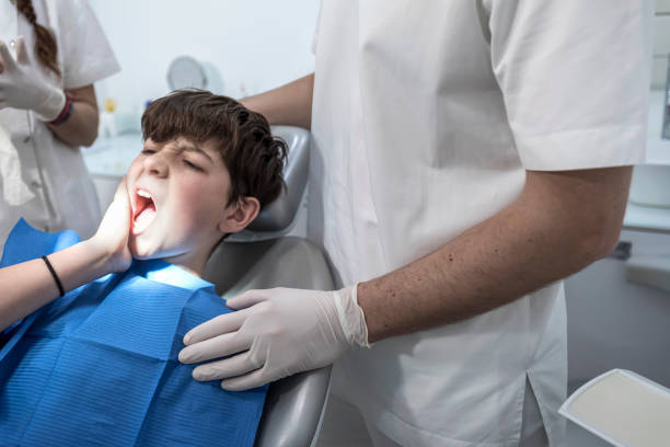Best Weekend Emergency Dentist in Magalia, CA